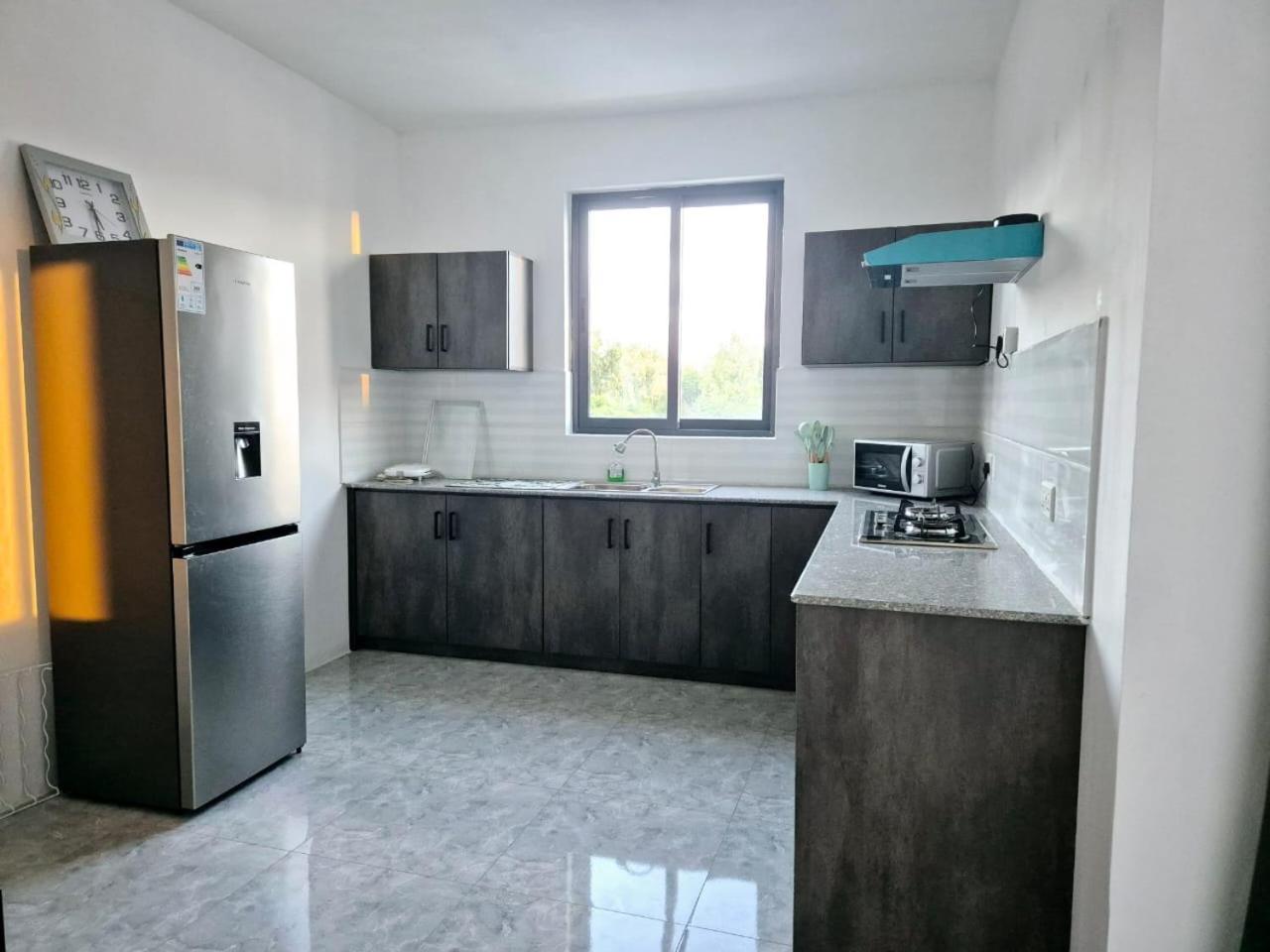 Skyview Apartment- Rooftop Penthouse With Sunset & Sea Views Flic-en-Flacq Εξωτερικό φωτογραφία