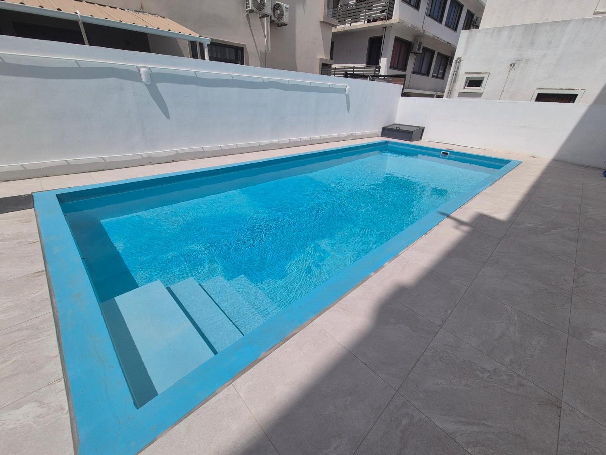 Skyview Apartment- Rooftop Penthouse With Sunset & Sea Views Flic-en-Flacq Εξωτερικό φωτογραφία